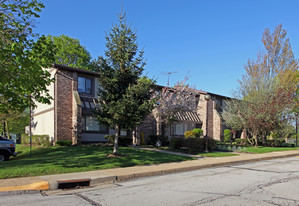 Briarwood Estates Apartments