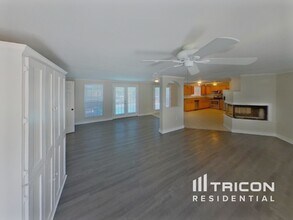 5560 Waneta Pl in Sarasota, FL - Building Photo - Building Photo