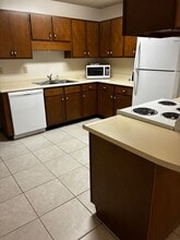 124 Alder Ave SE in Fort Walton Beach, FL - Foto de edificio - Building Photo