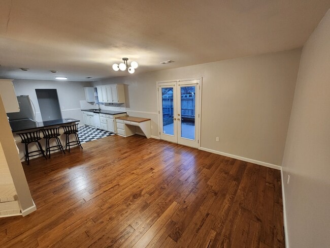 644 W Oaklawn Dr in Springdale, AR - Building Photo - Building Photo