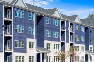 Emblem at Conyers in Conyers, GA - Building Photo