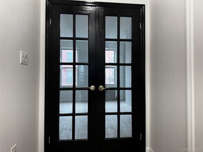 754 Manhattan Ave in Brooklyn, NY - Building Photo - Building Photo