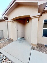 930 Desert Senna Ave SW in Los Lunas, NM - Building Photo - Building Photo