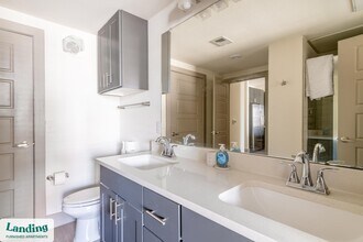 300 Enclave Dr, Unit 2103 in Conroe, TX - Building Photo - Building Photo