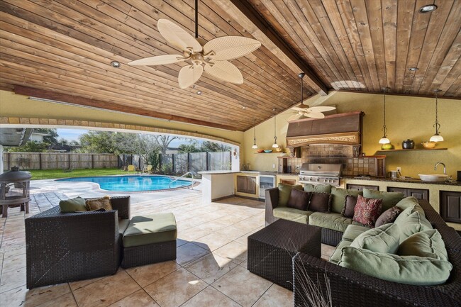 property at 18618 Point Lookout Dr
