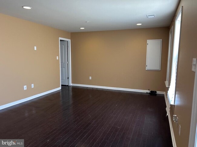 9623 Smithview Pl in Glenarden, MD - Building Photo - Building Photo