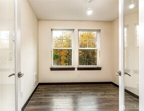 7174 Shinkle Pl SW in Seattle, WA - Building Photo - Building Photo