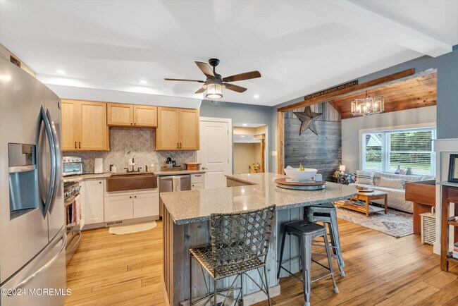 27 Brookwillow Ave in West Long Branch, NJ - Building Photo - Building Photo