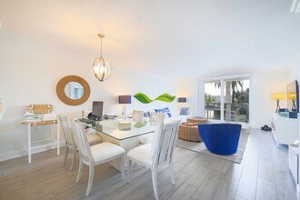 601 N Ocean Blvd in Boca Raton, FL - Building Photo - Building Photo