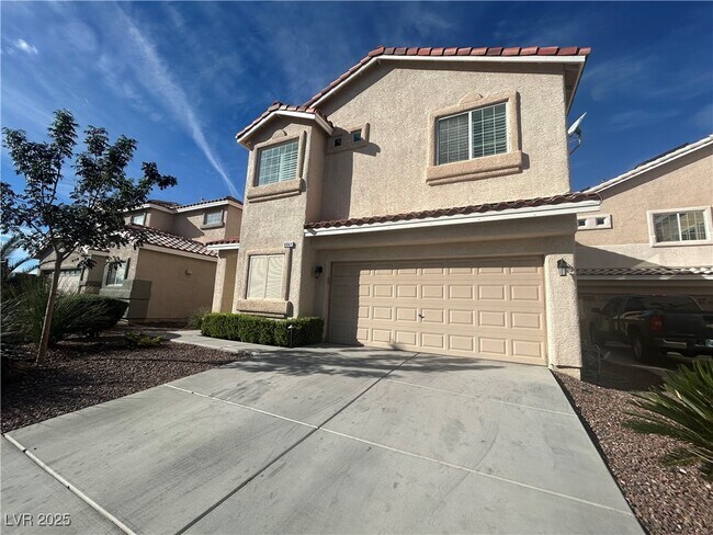 8841 Blue Wolf St in Las Vegas, NV - Building Photo - Building Photo