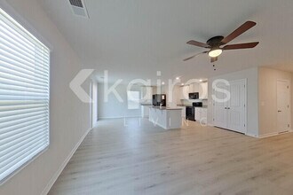 304 Common Reed Dr in Gilbert, SC - Building Photo - Building Photo