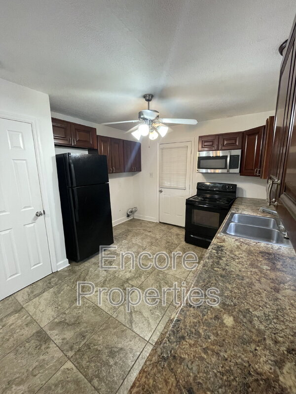 2603 Dumbarton Rd in Fayetteville, NC - Building Photo - Building Photo