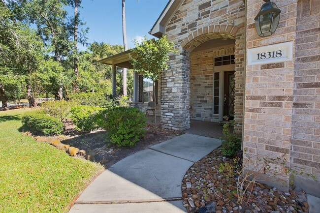 property at 18318 Hampton Hills Dr