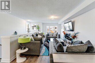 71 Donald Fleming Way in Whitby, ON - Building Photo - Building Photo