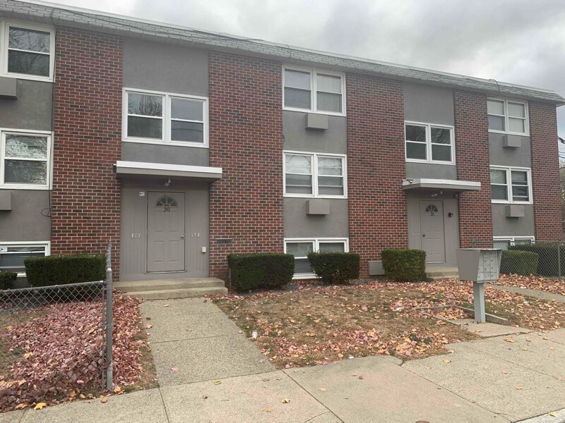 20-22 Margaret St in Pawtucket, RI - Building Photo