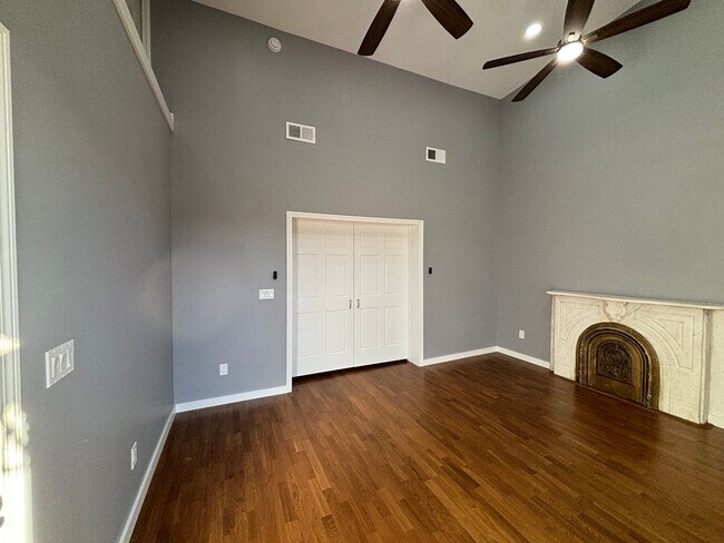 171 Remsen St in Cohoes, NY - Foto de edificio - Building Photo