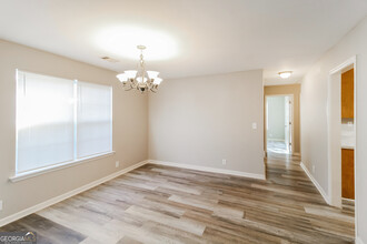 35 Chapman Way in Covington, GA - Foto de edificio - Building Photo