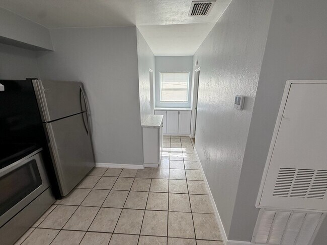 3008 E Jefferson St in Orlando, FL - Building Photo - Building Photo
