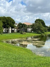 5001 Wiles Rd in Coconut Creek, FL - Building Photo - Building Photo