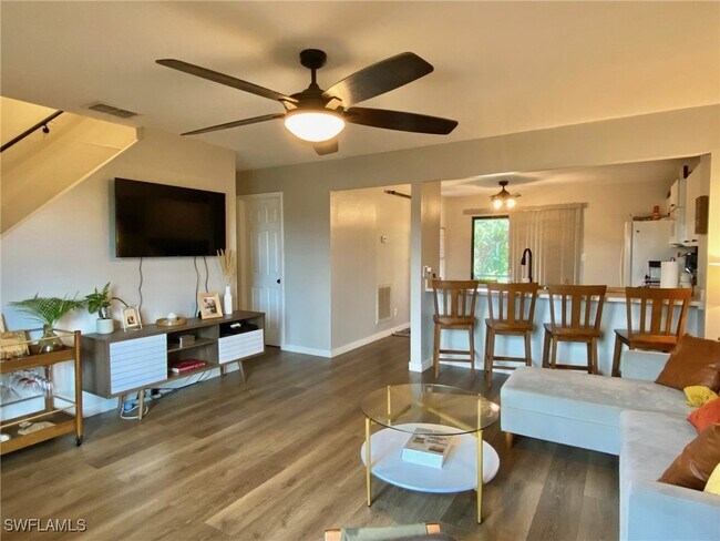 property at 17373 W Carnegie Cir