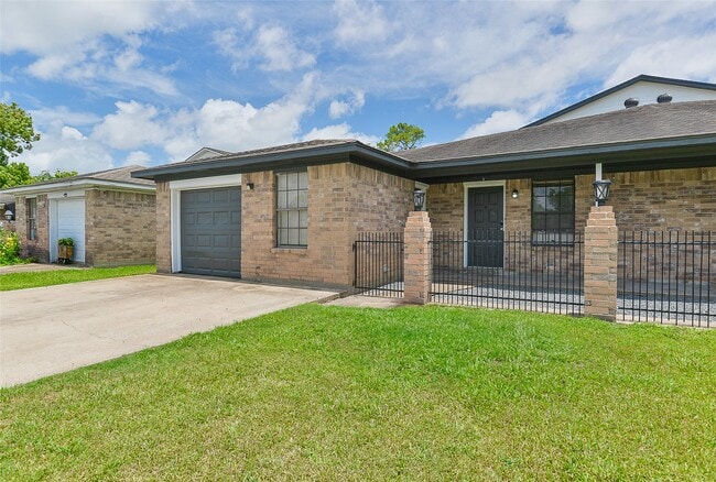 property at 4512 Avenue L