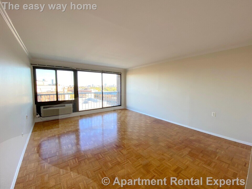 1105 Massachusetts Ave, Unit #8H in Cambridge, MA - Building Photo