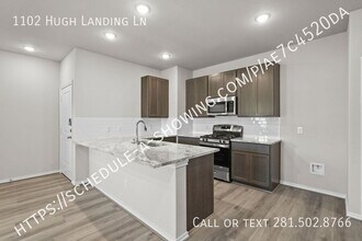 1102 Hugh Lndg Rd in Houston, TX - Building Photo - Building Photo