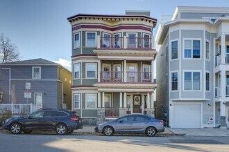 41 Farragut Rd in Boston, MA - Building Photo - Building Photo