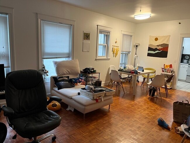 416 Commonwealth Ave, Unit 309