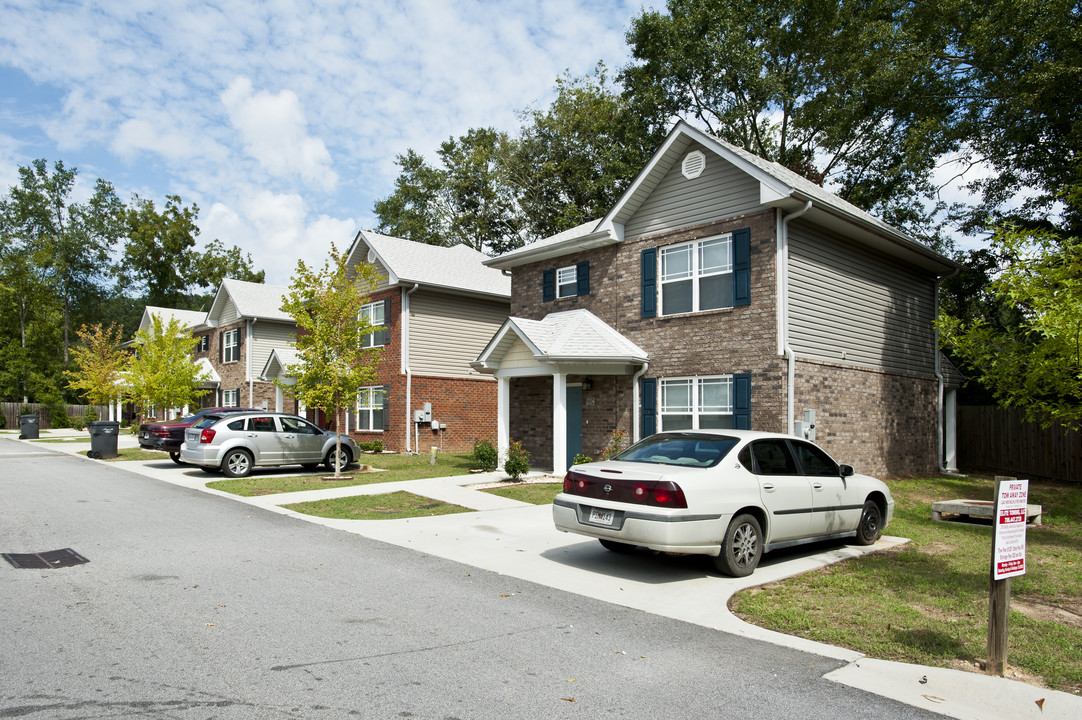 Crest at Edinburgh in Augusta, GA - Building Photo