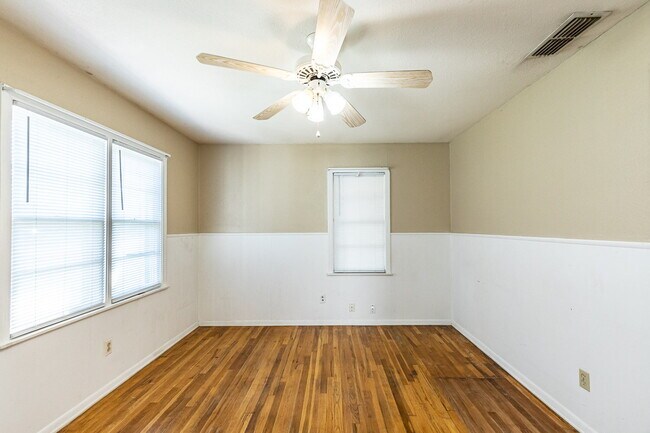 5010 38th St in Lubbock, TX - Building Photo - Building Photo