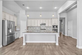 18611 Navarro Branch Dr in Cypress, TX - Building Photo - Building Photo