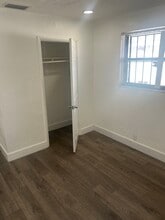 1876 NW 69th St in Miami, FL - Building Photo - Building Photo