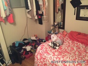 20 Bartlett Pl in Boston, MA - Building Photo - Building Photo