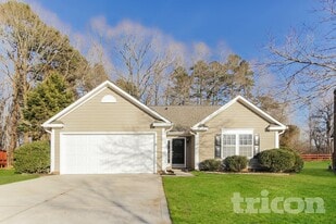 9920 Baxter Caldwell Dr in Charlotte, NC - Building Photo