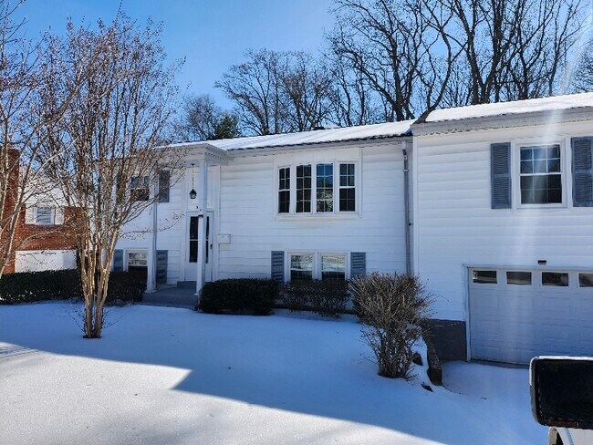 3627 Forestdale Ave in Woodbridge, VA - Building Photo - Building Photo