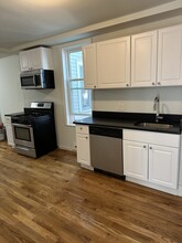 507 E Broadway, Unit #4 in Boston, MA - Building Photo - Building Photo