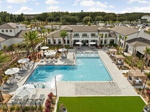 Terrassa Luxury Apartments in St. Augustine, FL - Foto de edificio - Building Photo