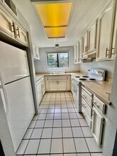 720 Sunrise Ave in Roseville, CA - Building Photo - Building Photo