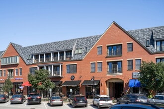 The Residence at the Glen Town Center in Glenview, IL - Building Photo - Building Photo