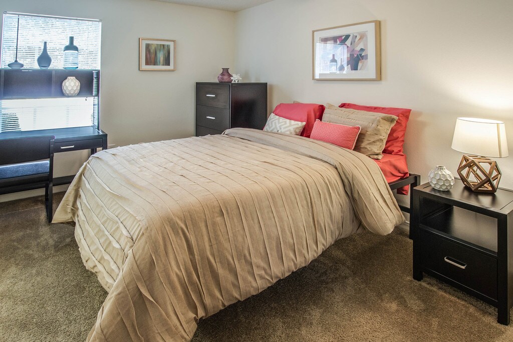 Lexington Crossing Gainesville, FL Apartments