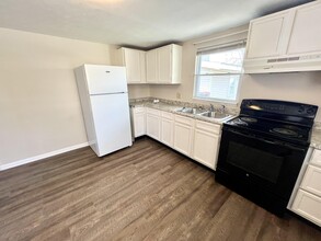 1212 Wallace St in Hamilton, OH - Building Photo - Building Photo
