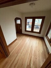 1202 Buchanan St NE, Unit Upper level 1b-1B Duplex in Minneapolis, MN - Building Photo - Building Photo