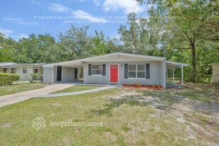 4914 Donnybrook Ave in Jacksonville, FL - Building Photo