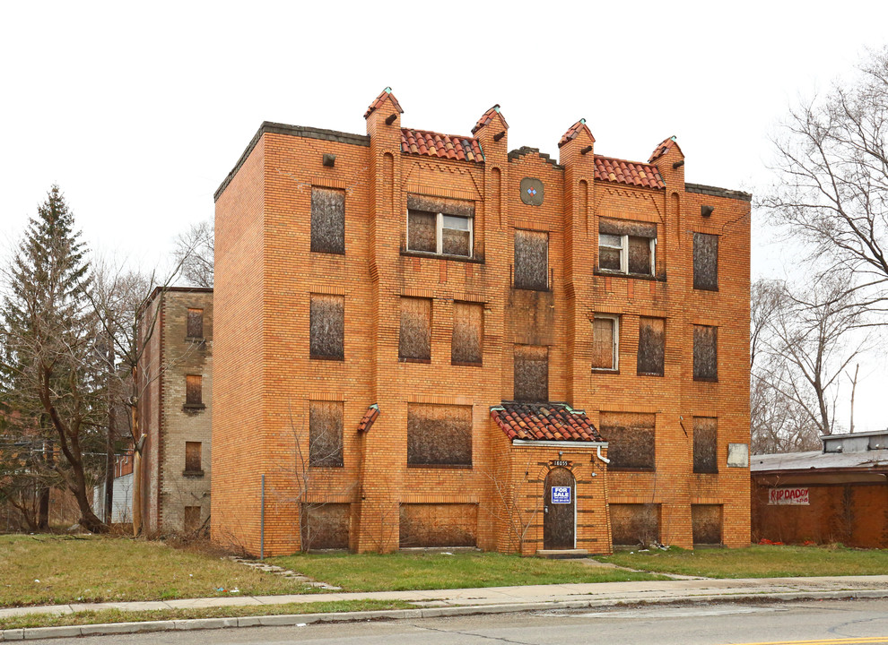 18055 Schoenherr St in Detroit, MI - Building Photo