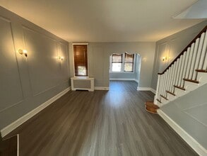 7237 Glenloch St in Philadelphia, PA - Building Photo - Building Photo