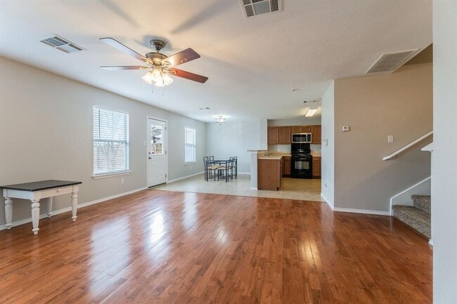 191 Black Frst in Buda, TX - Building Photo - Building Photo