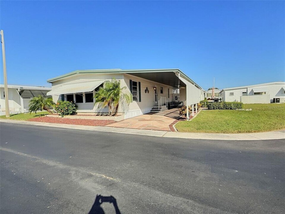 667 Sugar Palm St in Largo, FL - Building Photo