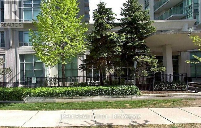 1708-1735 BALES Ave in Toronto, ON - Building Photo - Building Photo