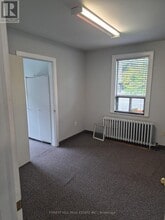 1641 Victoria Park Ave in Toronto, ON - Building Photo - Building Photo